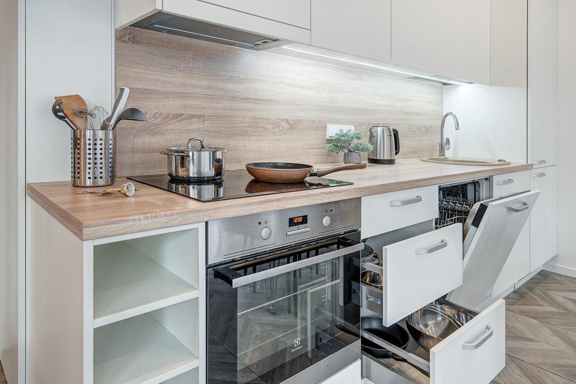 Cohost I New Basteja Life Apartments W-Garage Prkg & Self Check-In VNO Rum bild