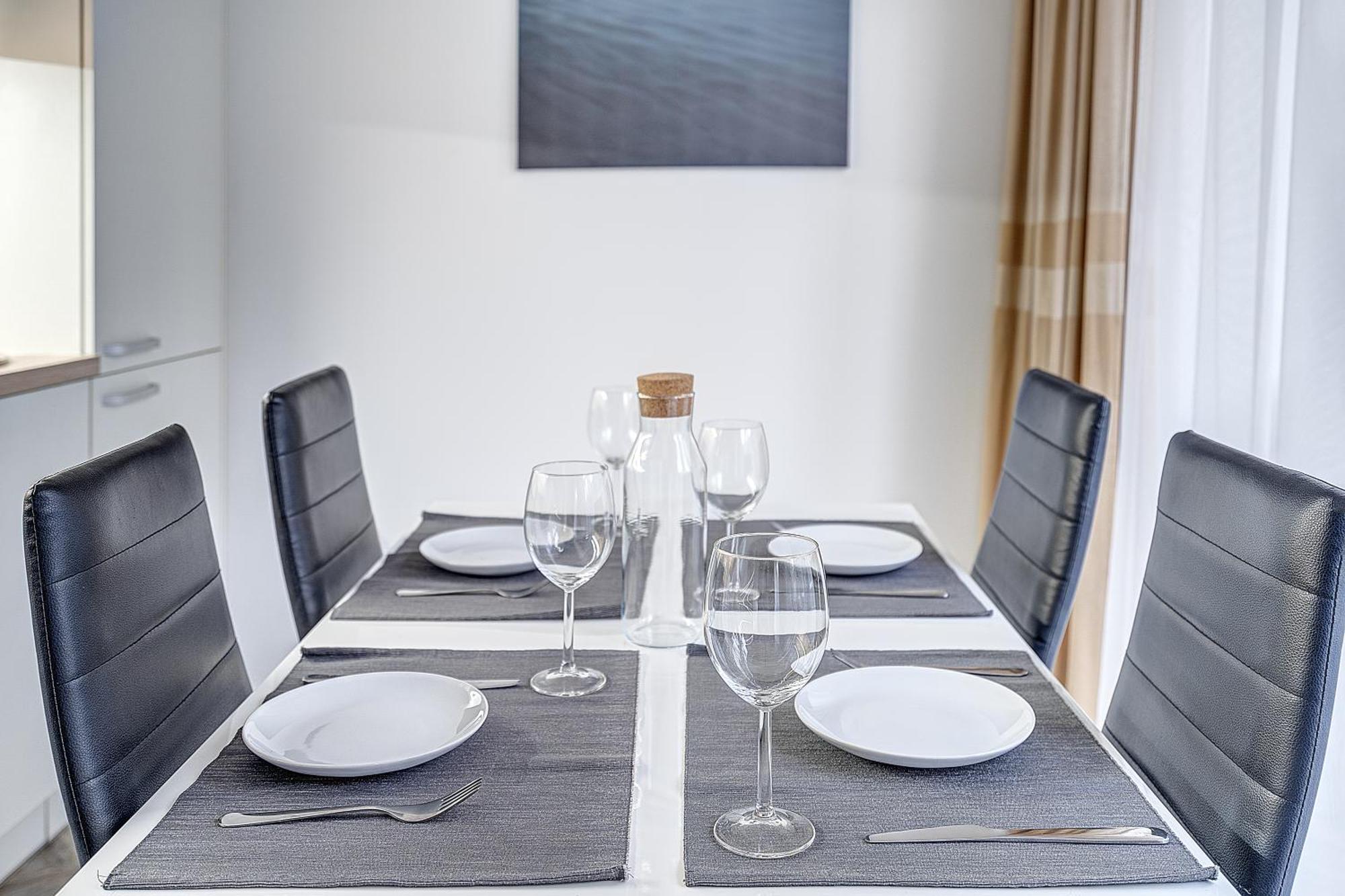 Cohost I New Basteja Life Apartments W-Garage Prkg & Self Check-In VNO Rum bild