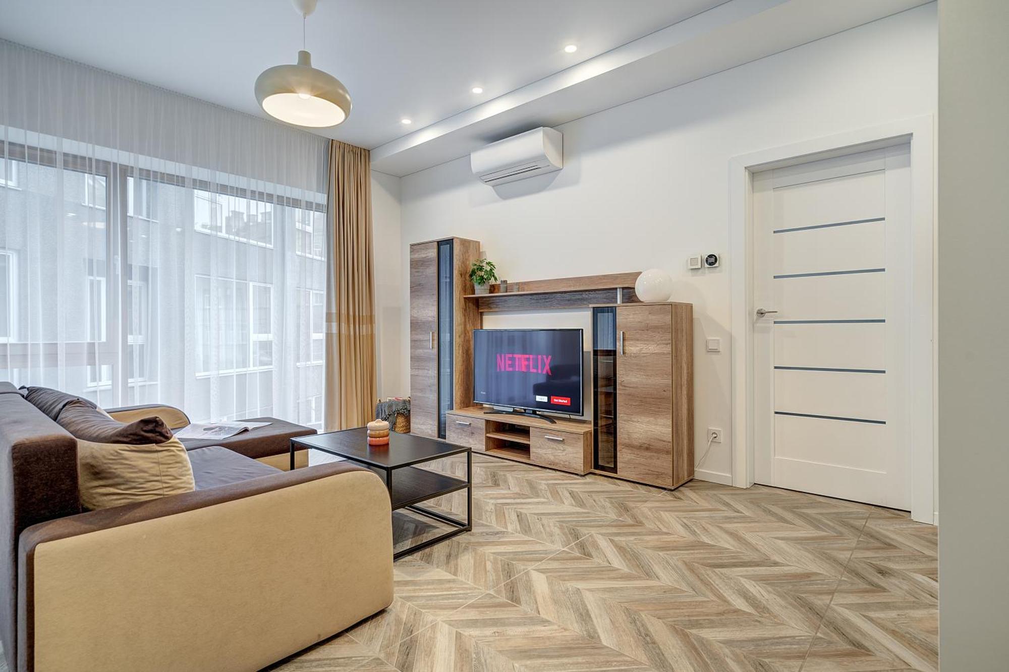 Cohost I New Basteja Life Apartments W-Garage Prkg & Self Check-In VNO Rum bild