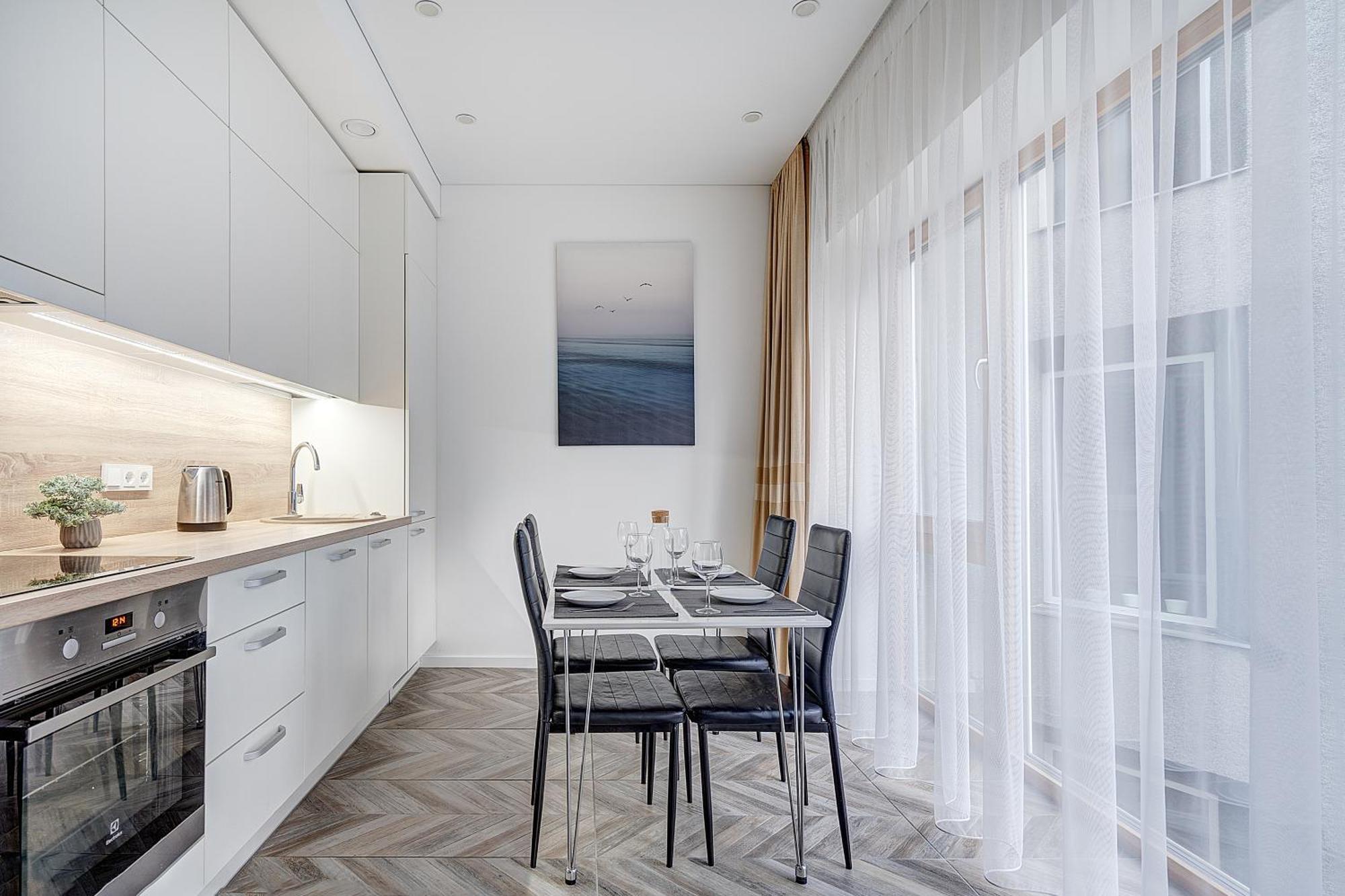 Cohost I New Basteja Life Apartments W-Garage Prkg & Self Check-In VNO Rum bild
