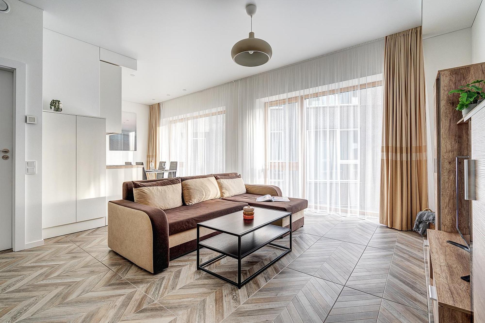 Cohost I New Basteja Life Apartments W-Garage Prkg & Self Check-In VNO Rum bild